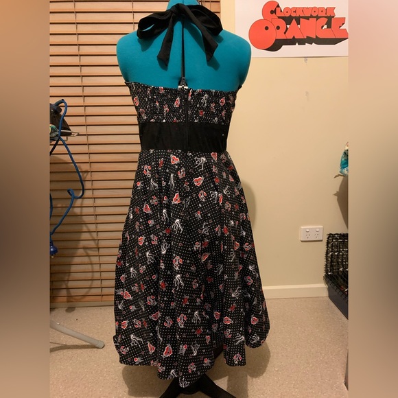BNWOT Size Medium Rockabilly swing dress - Picture 4 of 7